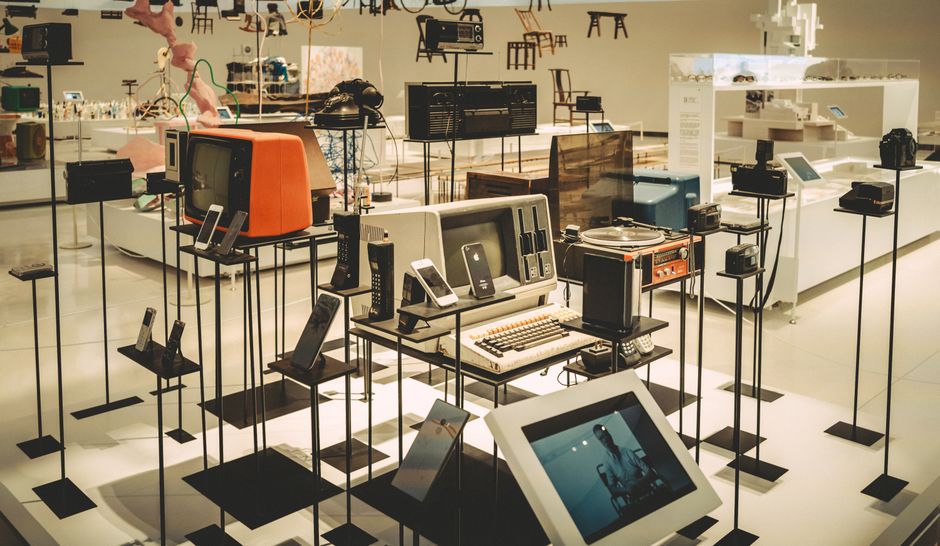 How Can I Evaluate a Controversial Museum Exhibition?