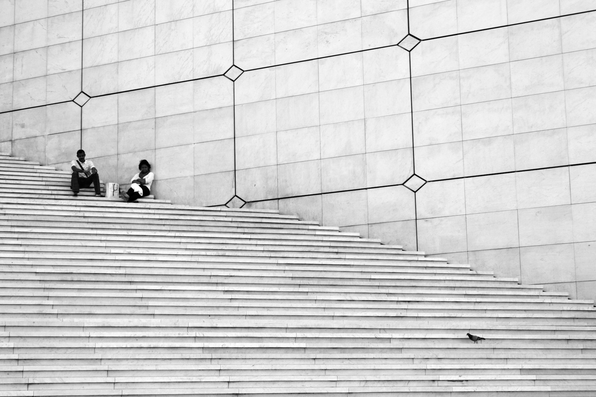 Driving Market Success: How Behavioral Economics Elevates Marketing Psychology