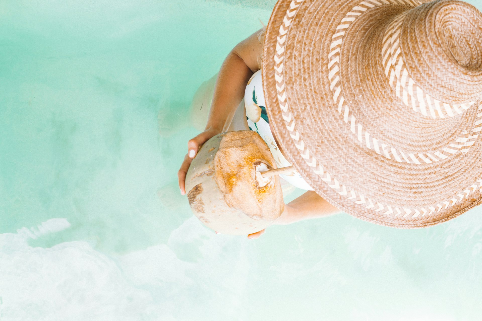 Discovering Eco-Friendly Accommodations: Sustainable Stays for Responsible Travelers